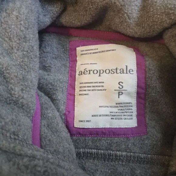 Aeropostale Fleece Jacket Gray‎ Full Zip Soft Lightweight Layering Small - Picture 3 of 5